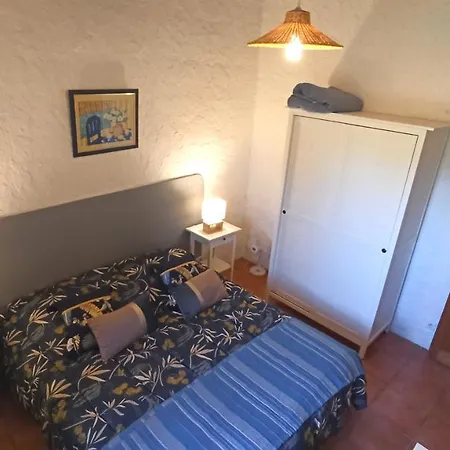 La Bastide De La Peyroliere Avec Piscine Et Tennis Face Au Luberon
