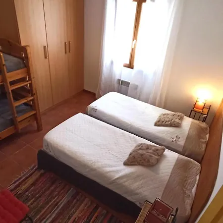 Apartment La Bastide De La Peyroliere Avec Piscine Et Tennis Face Au Luberon