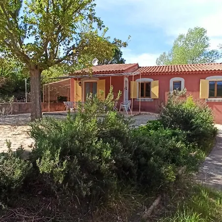 La Bastide De La Peyroliere Avec Piscine Et Tennis Face Au Luberon Apartment Apt