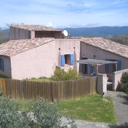 La Bastide De La Peyroliere Avec Piscine Et Tennis Face Au Luberon Apartment *